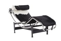 Replica LC4 Chaise Longue in Pony Hide Black and White