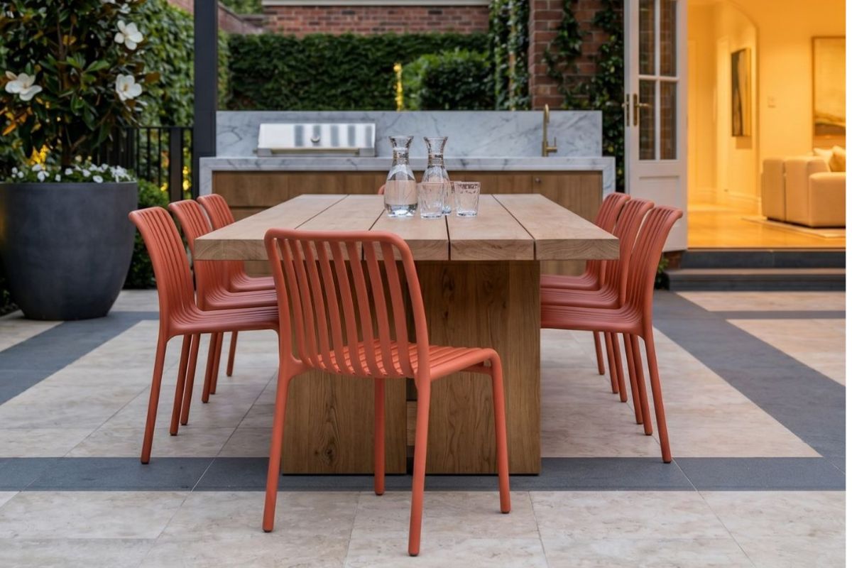 terracotta-outdoor-dining-chair-bordeaux